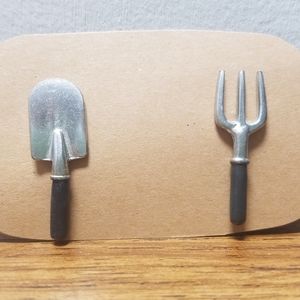 Vintage Gardening Pin Set, Gardening Pins Shovel,Spade Pin Set